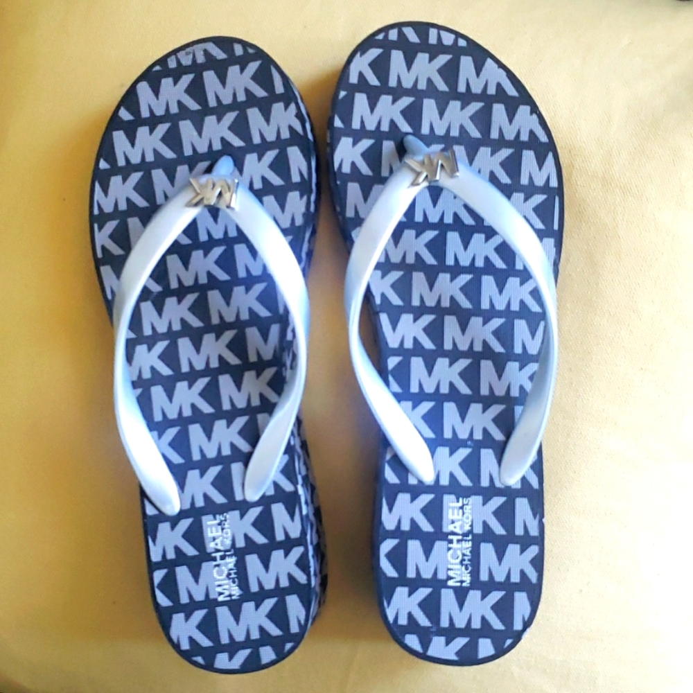 Flip Flops - image 1